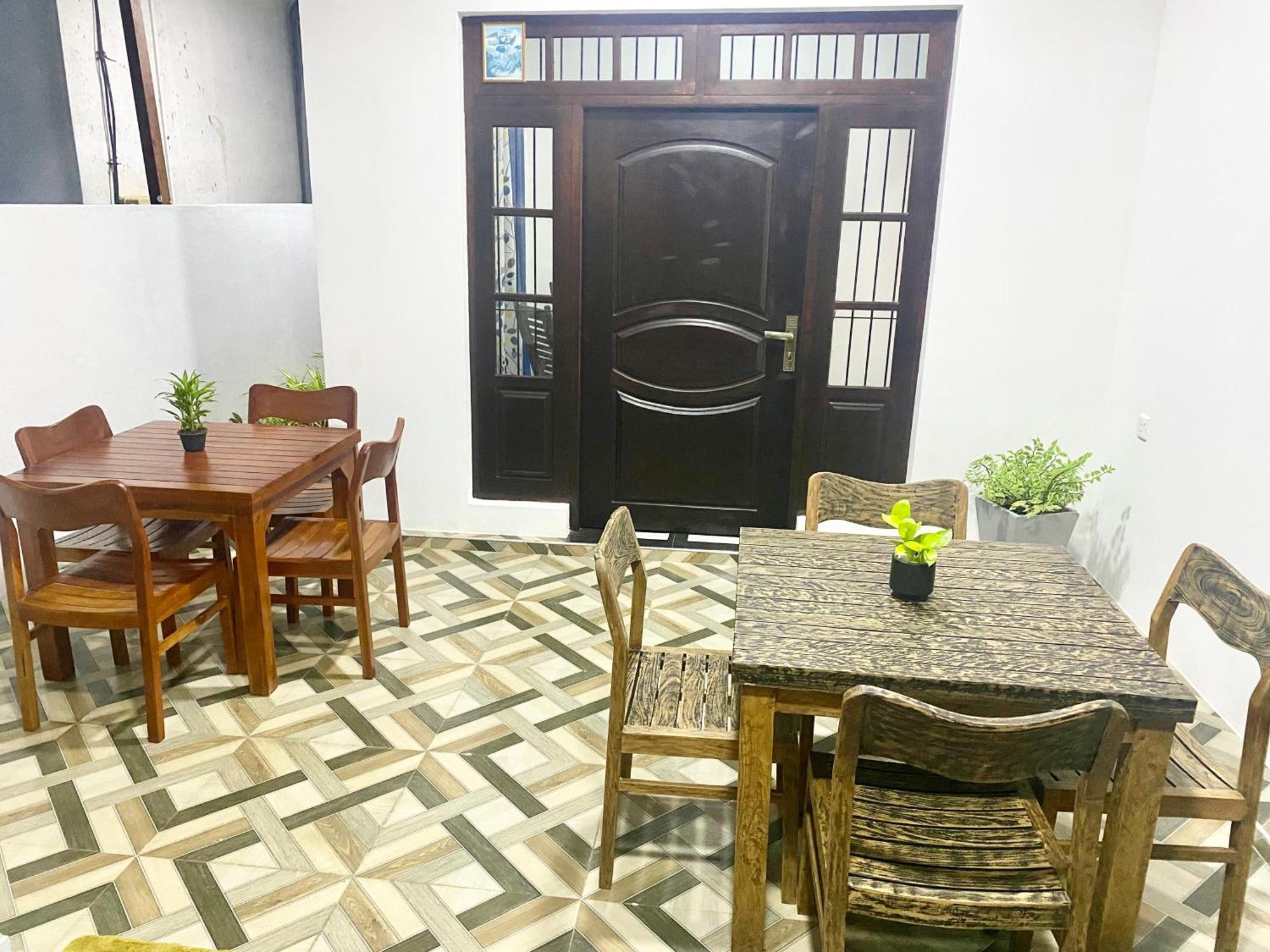 Mario Family Villa And Restaurant Negombo Exterior foto