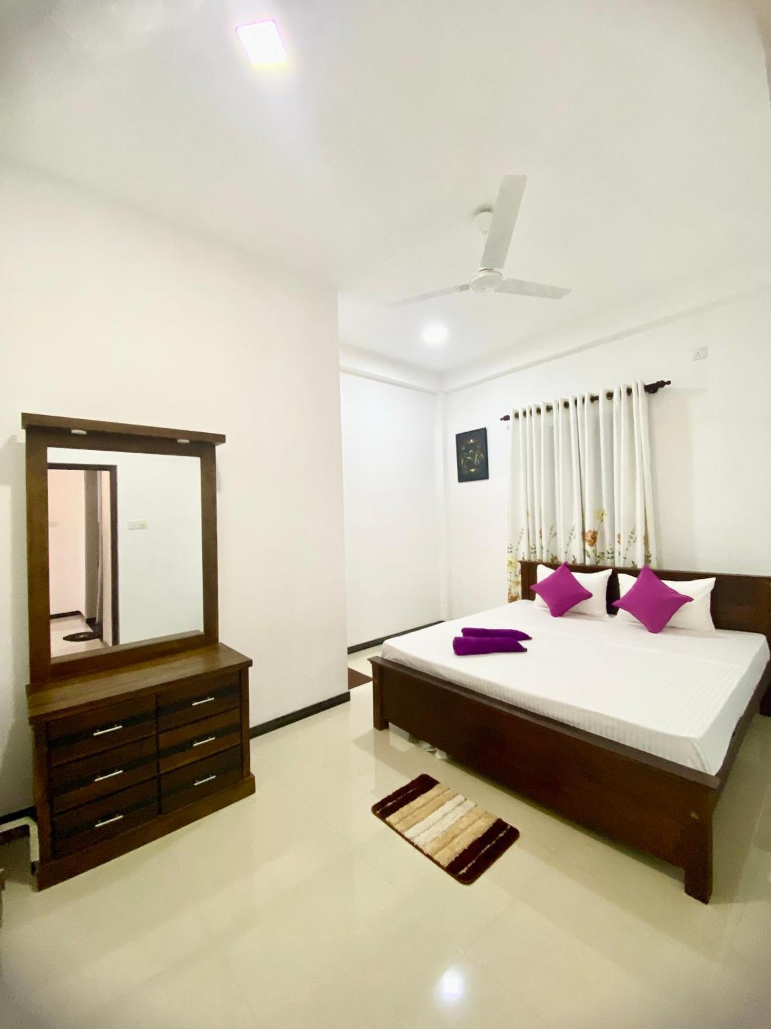 Mario Family Villa And Restaurant Negombo Exterior foto