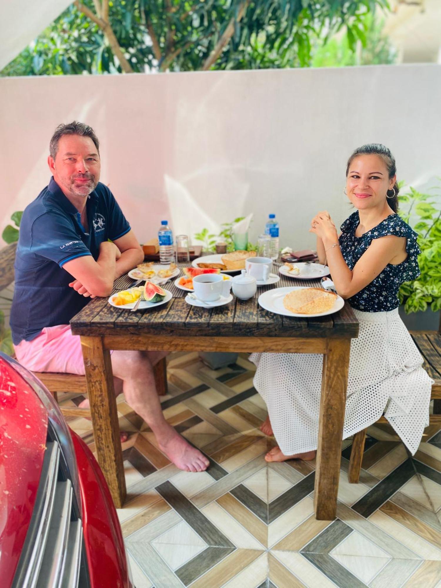 Mario Family Villa And Restaurant Negombo Exterior foto